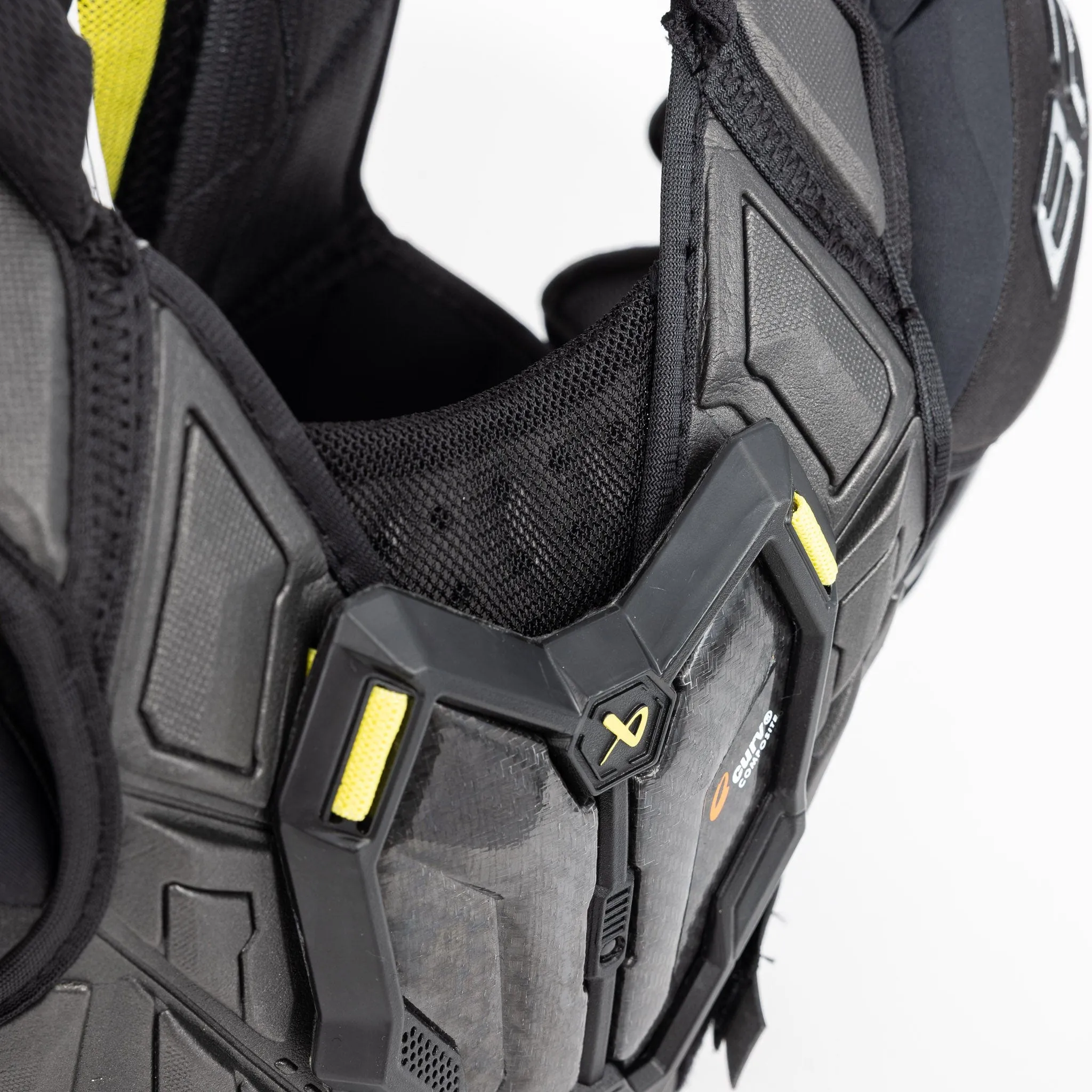 Bauer Supreme Mach Intermediate Hockey Shoulder Pads
