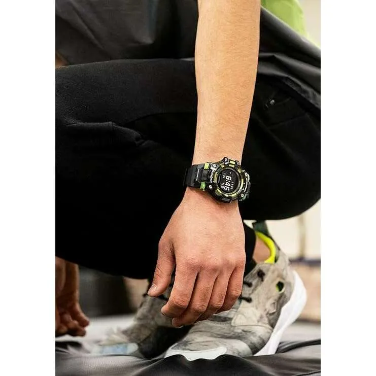 CASIO G-SHOCK G-SQUAD BLUETOOTH BLACK & YELLOW DIGITAL MEN WATCH GBD-100SM-1JF