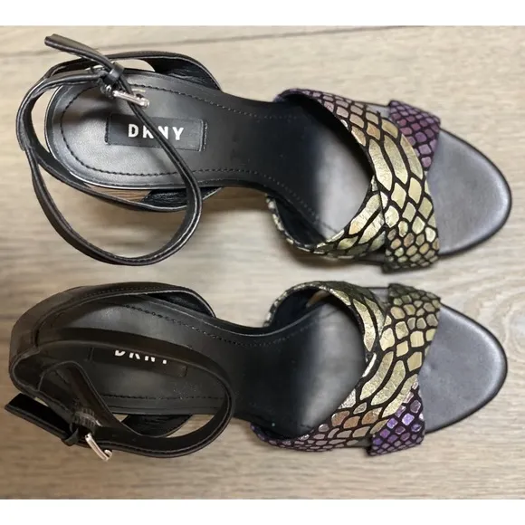 DKNY Ivy Leather Open Toe Ankle Strap Sandal