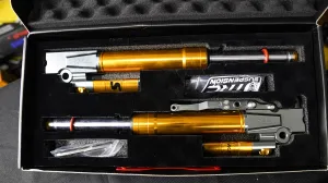 E - TRC S-TECH FRONT SHOCK CLICK / GENIO (GOLD)