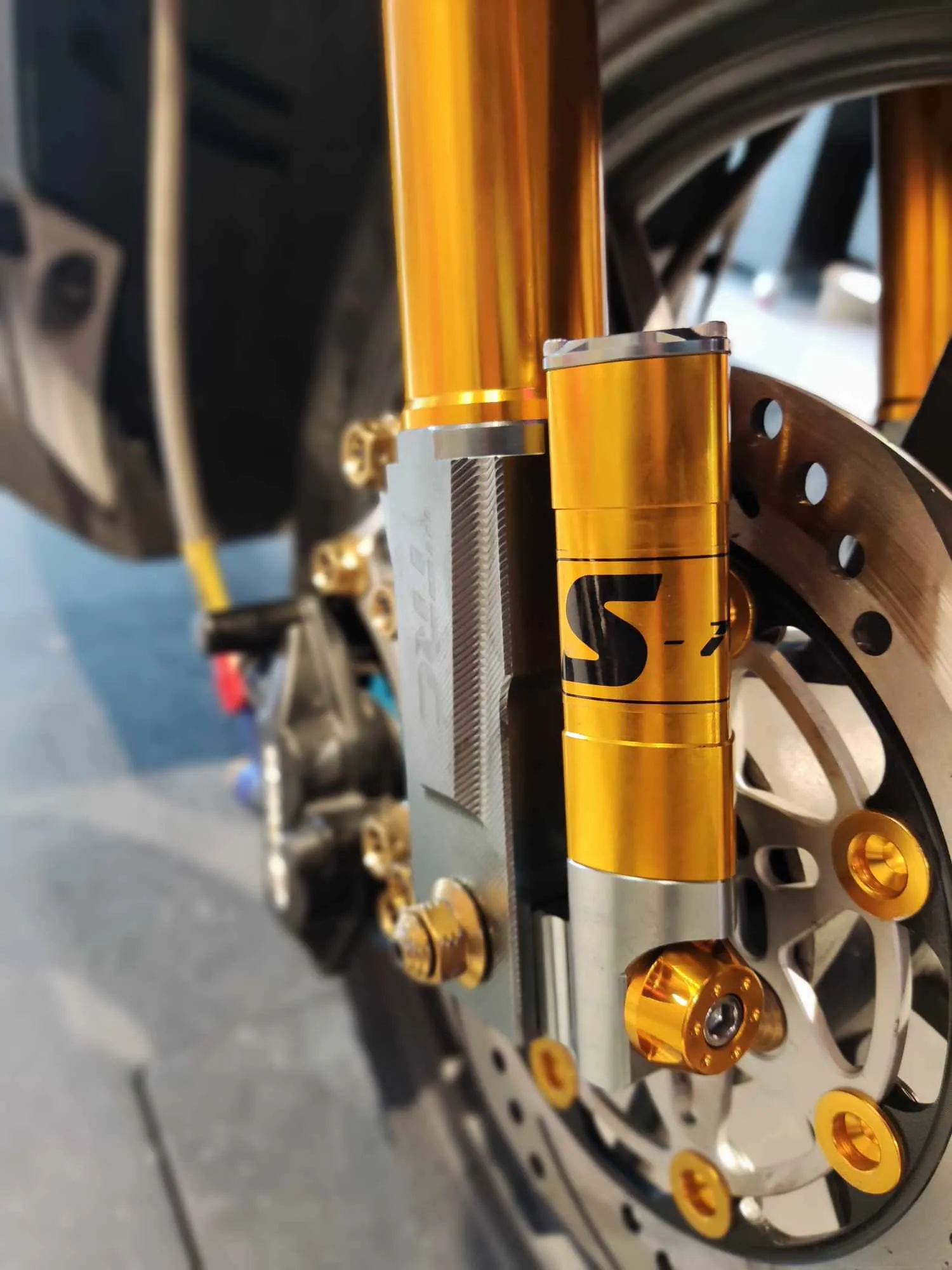 E - TRC S-TECH FRONT SHOCK MIO / FINO / SOULTY (GOLD)