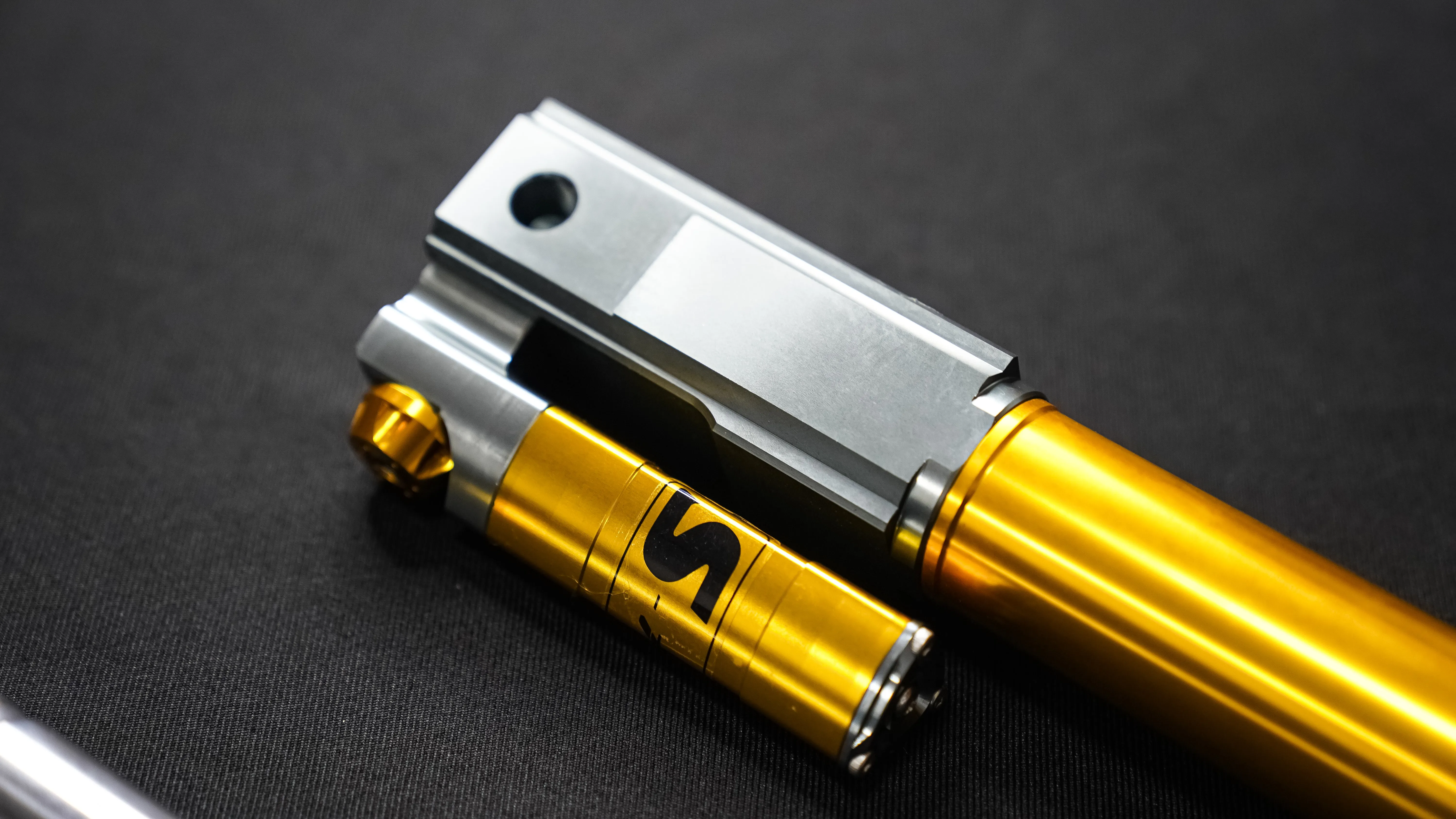 E - TRC S-TECH FRONT SHOCK RAIDER FI / CARB GOLD