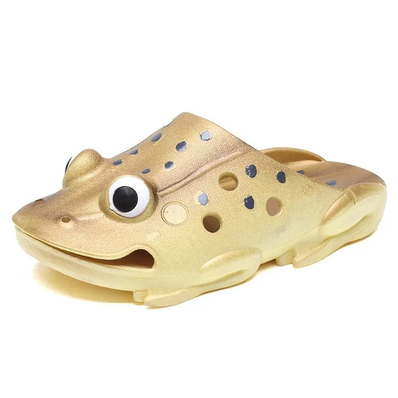 Frog Cartoon Summer Slippers: Family Beach Footwear