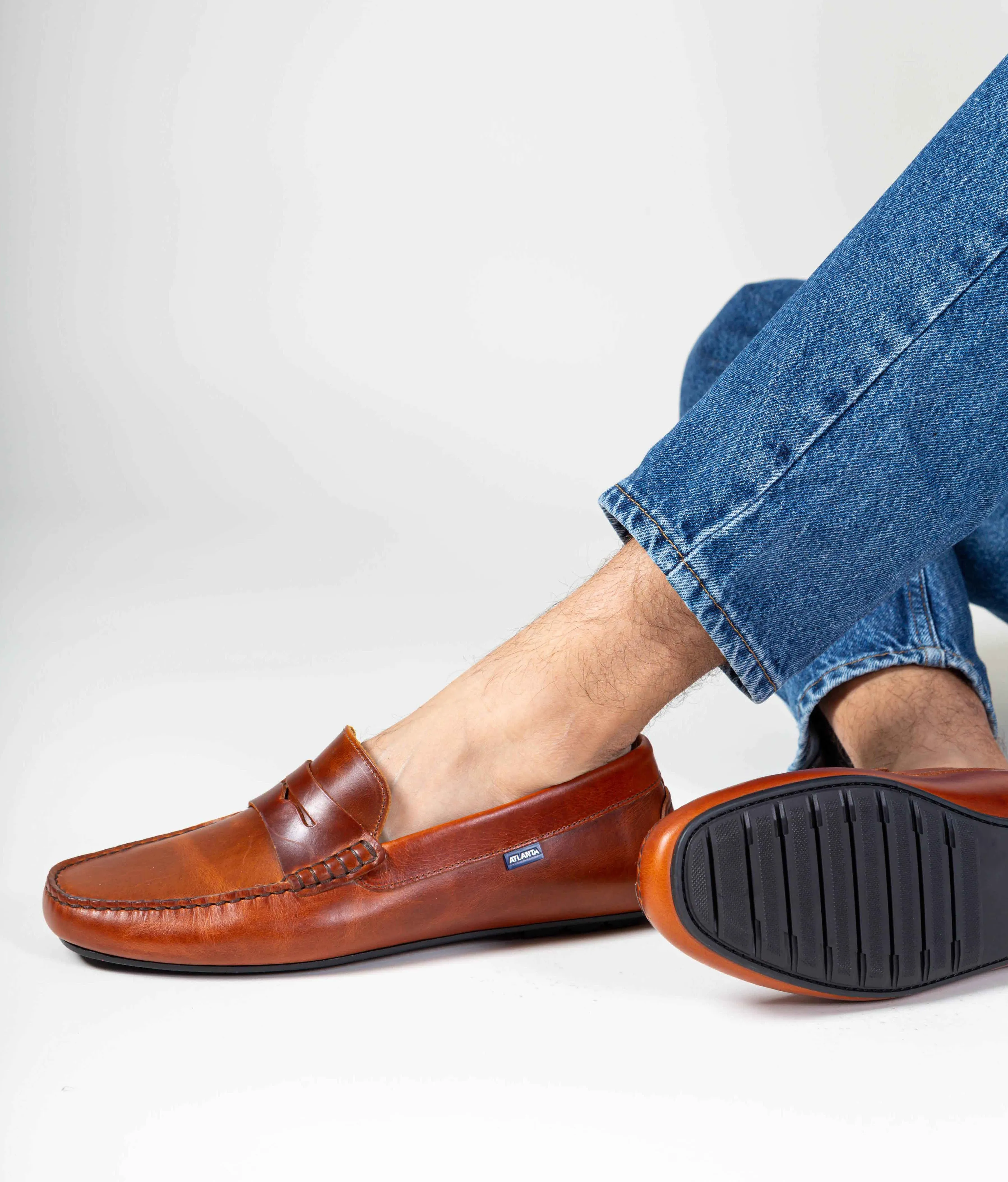 Loafers City - pull up tawny