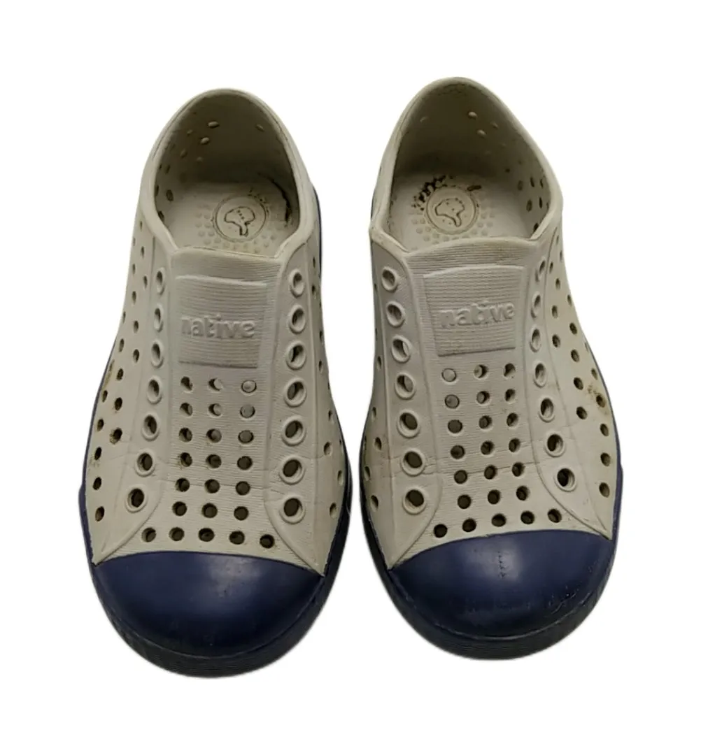 Native Shoes - toddler size C8