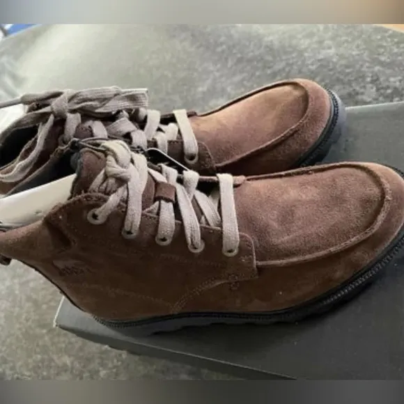 New boys Sorel waterproof boot