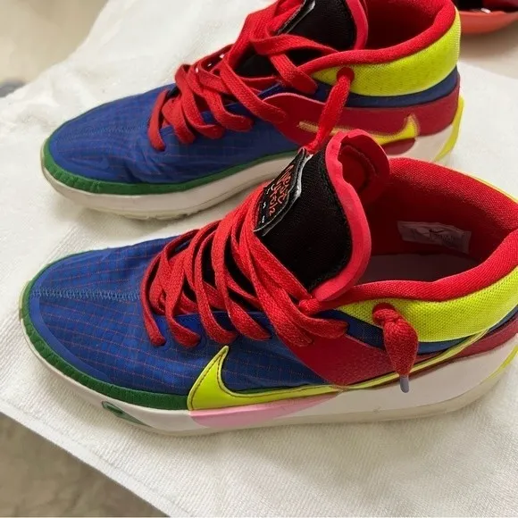 Nike KD 13 NY vs NY Shoes- Size: 8.5