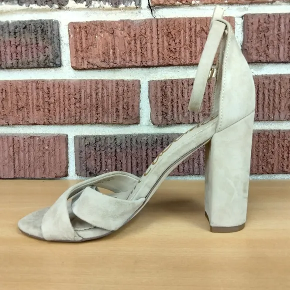 NWOT Sam Edelman Yandy Suede Block Heeled Sandals in Oatmeal