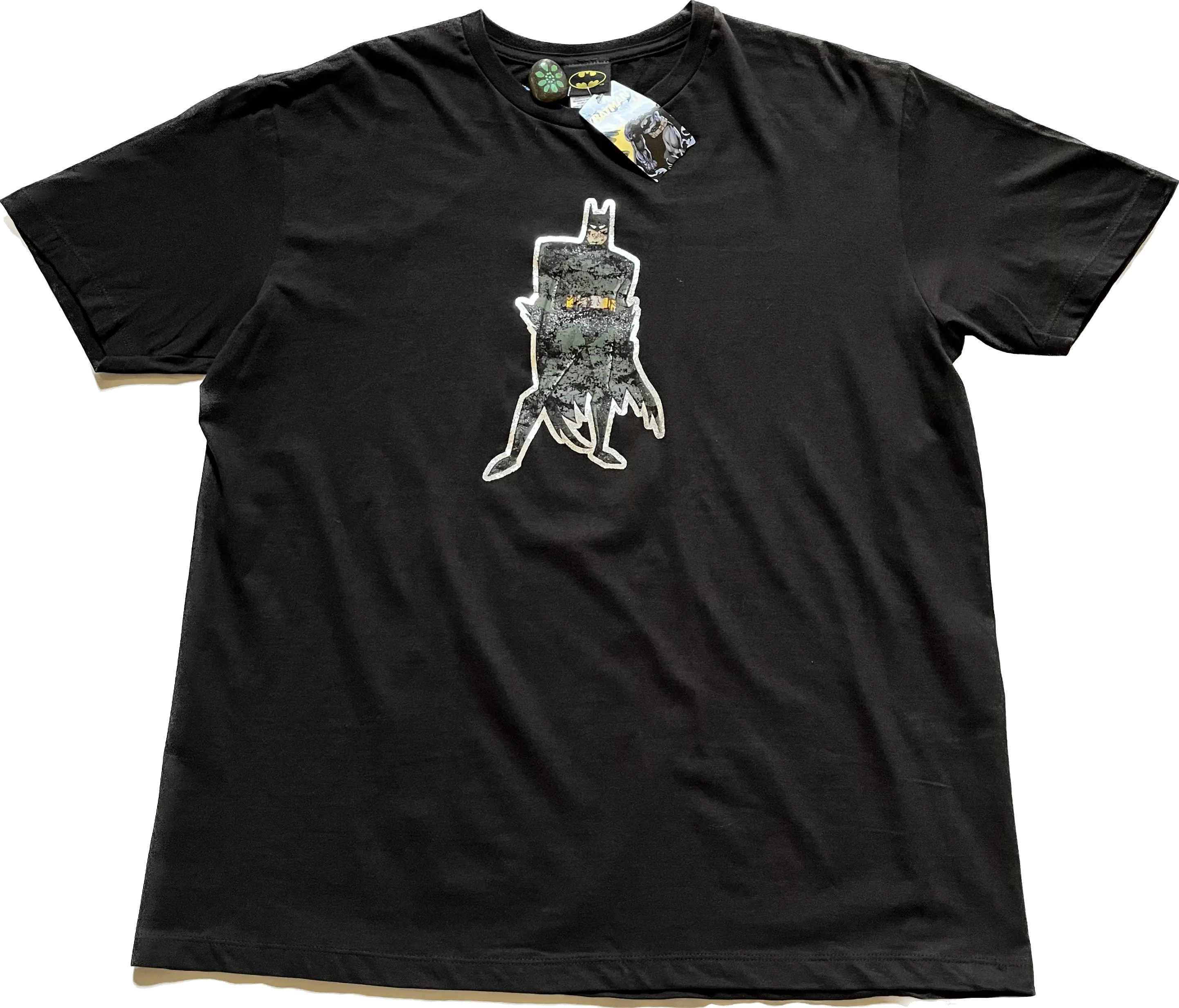 NWT DC Comics Batman Tee Foil Outline - Black