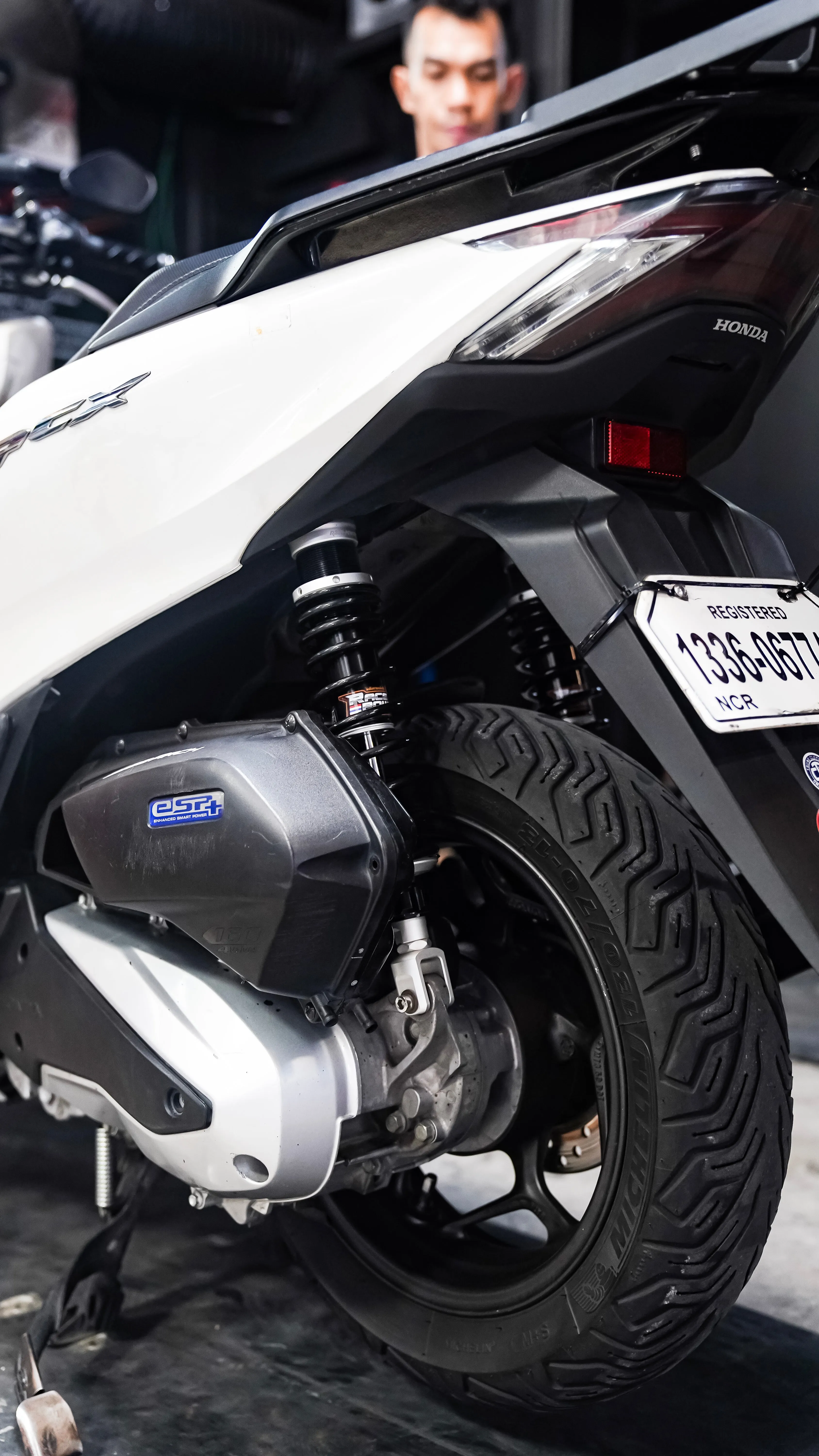 RACE POWER PREMIUM PCX (SILVER/BLACK)