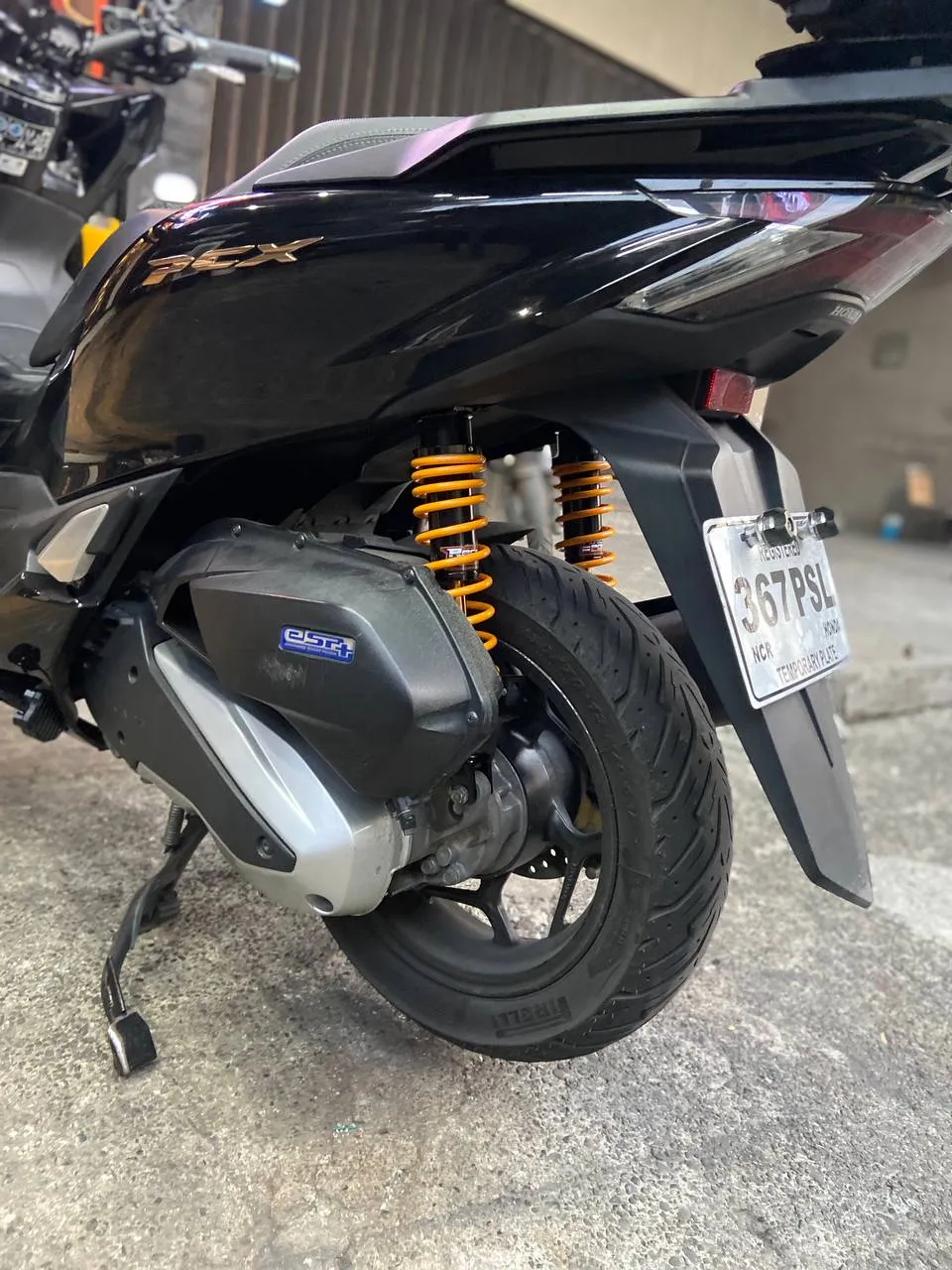 RACE POWER PREMIUM PCX (SILVER/YELLOW)