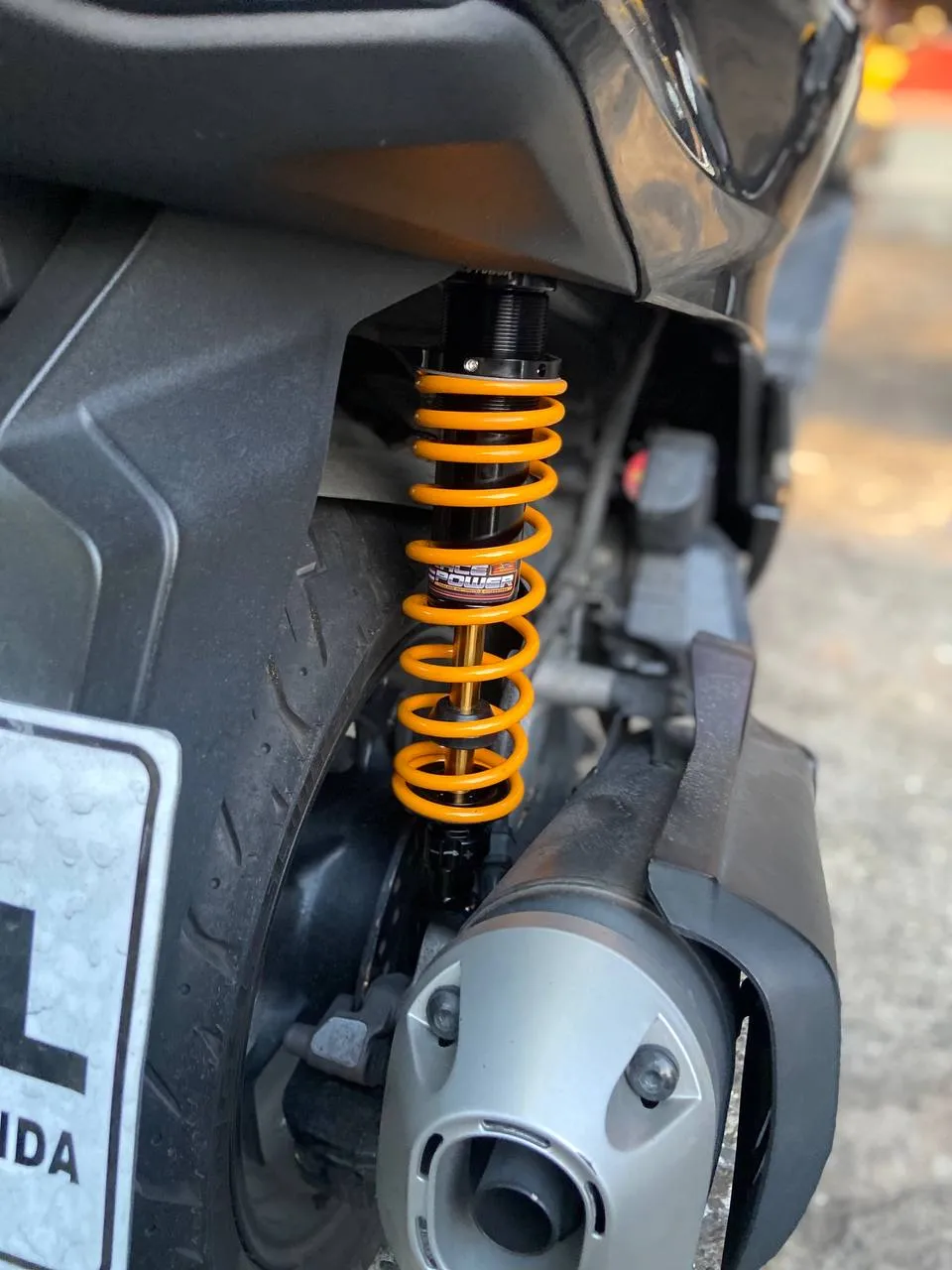RACE POWER PREMIUM PCX (SILVER/YELLOW)