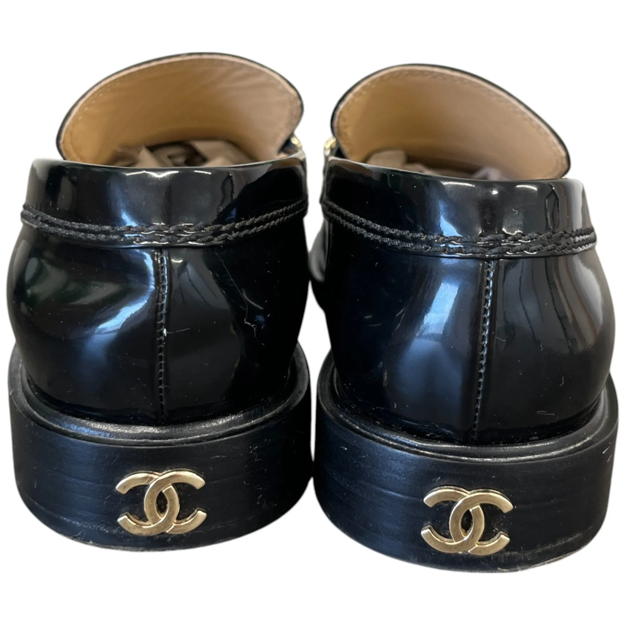 Women's Chain Logo Detail Loafers Black Size EU 38.5 / UK 5.5