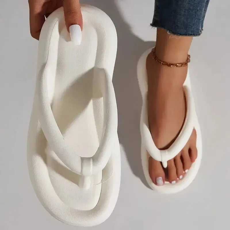 Women's lightweight summer flip flops - Sweet Korean style, comfortable EVA beach slippers,