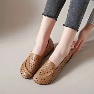 Woven moccasin for women